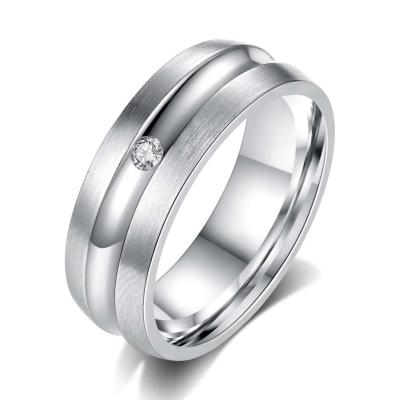 แหวนใส่นิ้วแฟชั่นเพทายฝังเรียบง่ายจากเหล็กแหวนไทเทเนียมไม่ซีดจาง