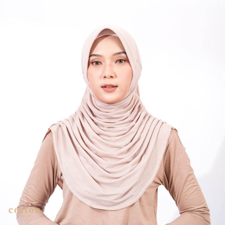 najwa hijab
