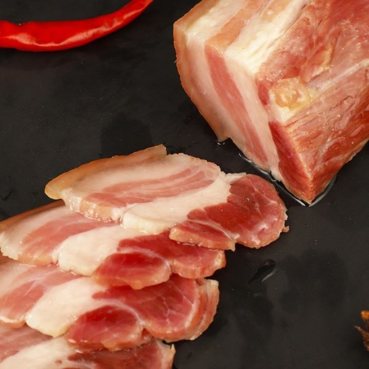 dried-and-free-range-pig-pork-belly-preserved-pork-bacon-and-marinated-pork-500g