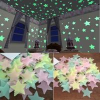 ZZOOI 3D Home Decor Kids Bedroom Fluorescent Glow In The Dark Stars Glow Wall Stickers Stars and Moon Luminous Glow Sticker Color