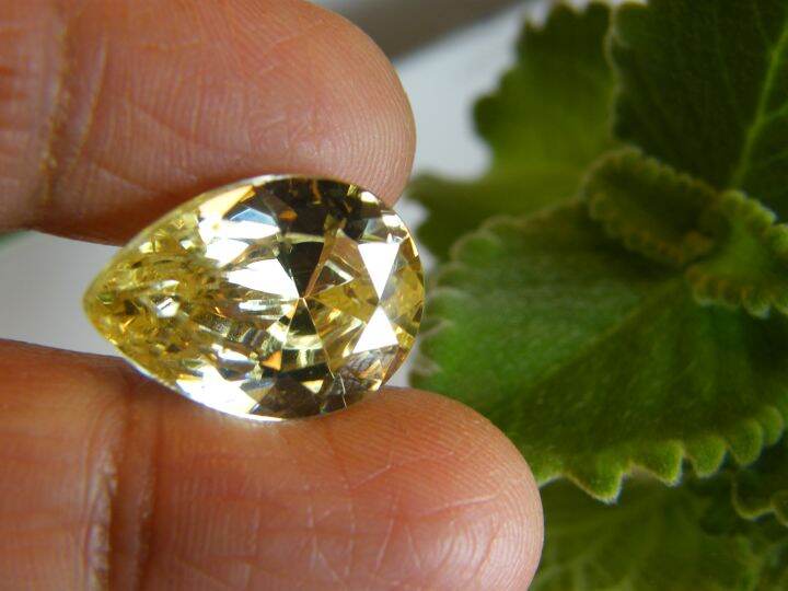 cz-คิวบิกเซอร์โคเนีย-เพชรรัสเซีย-cubic-zirconia-รูป-ทรงหยดน้ำ-สีนกขมิ้น-canary-american-diamond-stone-drop-shape-13x18-mm-light-yellow-1-pcs-เม็ด