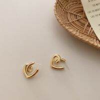 goldie heart - morning.earrings