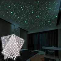 Dots Wall Sticker for Kids Room Bedroom Decoration In The Dark Decal Fluorescent Stickers