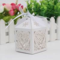 50Pcs Love Heart Cut Hollow Bride Candy Boxes with Ribbon Guests Gift Boxes Paper Packaging Baby Shower Wedding Party Supplies