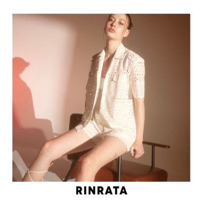 RINRATA - Comet shirt oversize shirt เสื้อเชิ้ต แขนสั้น ทรง ฮาวาย ผ้าลูกไม้ สีครีม ขาว กระดุมหน้า ทรงปล่อย โอเวอไซส์ ใส่สบาย เสื้อใส่เที่ยว ไปทะเล