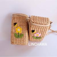 ??Linchawa  bag   น้องน่ารักใส่โทรศัพท์มือถือได้จ้า Size กว้าง 4 สูง 7 นิ้ว กระเป๋าสานผักตบชวาจากแหล่งผลิตจังหวัดพะเยา