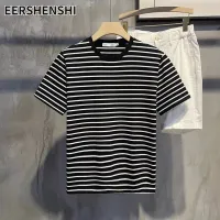 EERSHENSHI เสื้อยืดแขนลำลองขาสั้นคอแถบรอบคอผู้ชาย แขนสั้นลายทรงหลวมระบายอากาศ