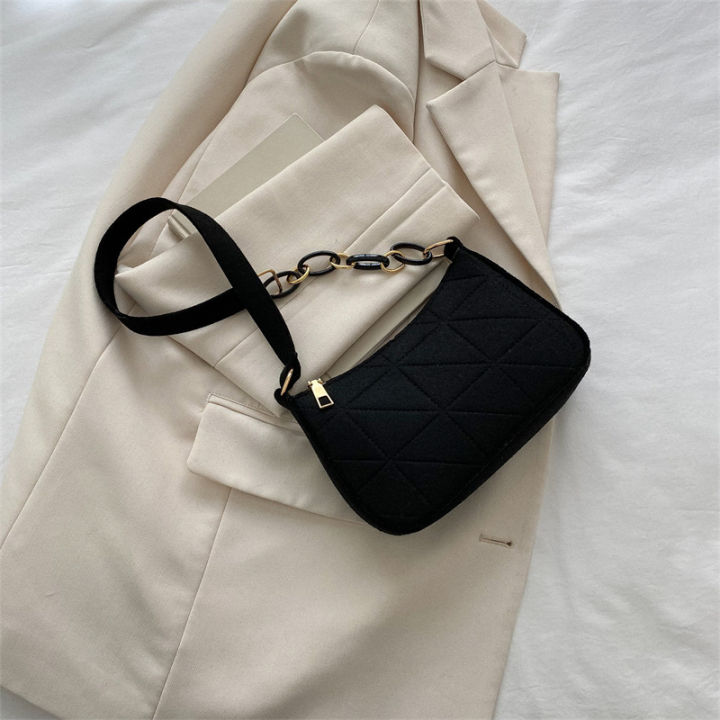 กระเป๋าสตรี2023แฟชั่นใหม่อินเทรนด์เกาหลีกระเป๋าสะพายที่เรียบง่ายสบายๆกระเป๋า-messenger-ที่เรียบง่ายย้อนยุคใต้วงแขนกระเป๋า