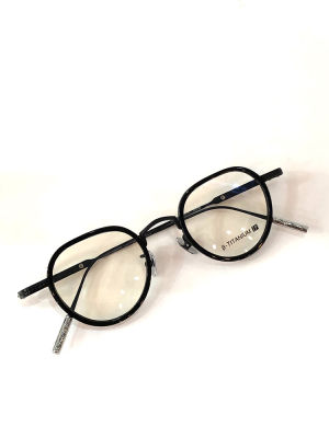 แว่นตาวินเทจสำหรับผู้ชายและผู้หญิงกรอบแสงแว่นตาแฟชั่นสำหรับตกแต่งกรอบกระจกอ่านหนังสือสไตล์พังก์