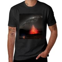 New Kilauea Volcano Eruption Under The Stars. T-Shirt T-shirt for a boy blondie t shirt summer tops T-shirt men 4XL 5XL 6XL