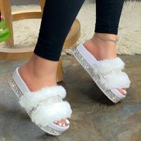 New Women Casual Slippers Fashion Rhinestone Suede Platform Flats Outdoor Comfortable Solid Color Indoor Slippers Chinelo Nuvem