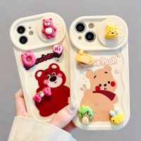 เคสโทรศัพท์ลายการ์ตูนวินนี่ช้อนส้อมมีดหมีพูห์และหมี Lotso พร้อม3D เคลื่อนย้ายได้,เคสโทรศัพท์มือถือเลนส์กล้องถ่ายรูปป้องกันสำหรับ iPhone 15 Pro Max 14 Pro Max 13 Pro Max ปกหลังนิ่มสำหรับ iPhone 12 Pro Max 11