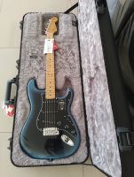 กีตาร์ไฟฟ้า Fender American Pro II Stratocaster SSS