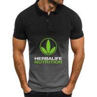 {Puffy menswear}HERBALIFE โภชนาการโลโก้เสื้อโปโลผู้ชายฤดูร้อนแขนสั้นปริมาณสูงเสื้อยืดคลาสสิกผ้าฝ้ายสบายๆปรับแต่งกีฬาท็อปส์