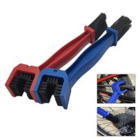 Motorcycle Bike Chain Cleaner Moto Brush Cycling Clean Chain Cleaner For Yamaha FZ07 YBR 125 YZF R15 XT660 xt 660 TMAX 500 530