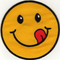 iron on patch Embroidery Smiley 6.5 cm ใบหน้าที่ยิ้ม ตัวรีด เย็บติดผ้าประเทศไทย โลโก้ปัก มีกาวสำหรับรีด ตกแต่งเสื้อผ้า