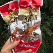 chân gà cay Tứ Xuyên
