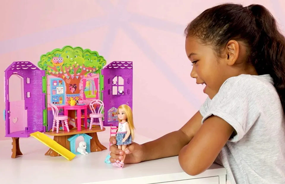 barbie chelsea treehouse playset