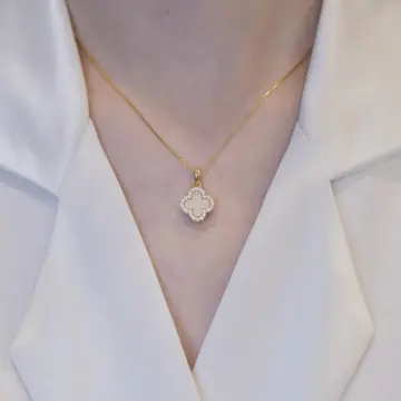 White gold hot sale clover necklace