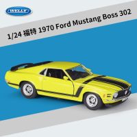 WELLY Die Cast 1:24 Scale Ford Mustang 1970 Boss 302 Retro Simulation Alloy Car Model Ornaments Hobby Collection Gift Display