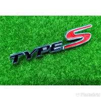 โลโก้ TYPE-S สีดำแดง ทำจากพลาสติก สำหรับติดท้ายรถ