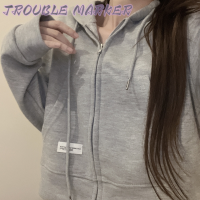 TroubleMaker เสื้อฮู้ด เสื้อแขนยาวอบอุ่น หลวมและสบาย สไตล์ สบายๆ สบาย เท่ WWY239346G 39Z230926