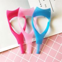 【CW】 3 1 Makeup Mascara Shield Curler Applicator Comb Curling