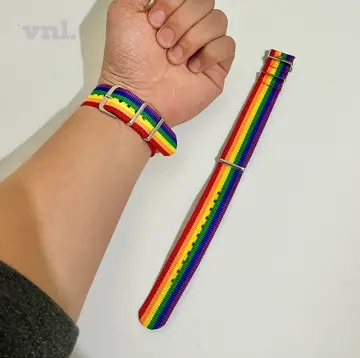 LGBT Pride Bracelet Rainbow Queer LGBTQ Gay Pride Friendship Bracelet Lgbt  Gift - Etsy