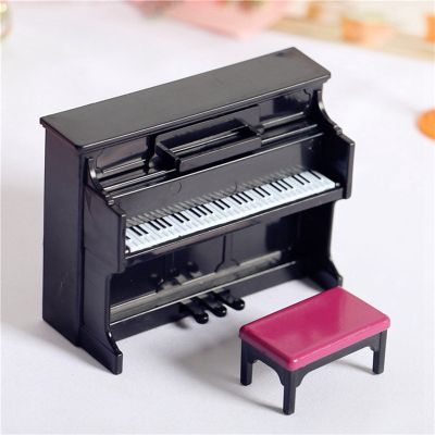 ชุดเปียโนขนาดเล็ก1/12เปียโนดนตรีขนาดเล็กสำหรับบ้านตุ๊กตามีม้านั่งเล่นเปียโนเครื่องตกแต่งบ้านเป็นของขวัญ