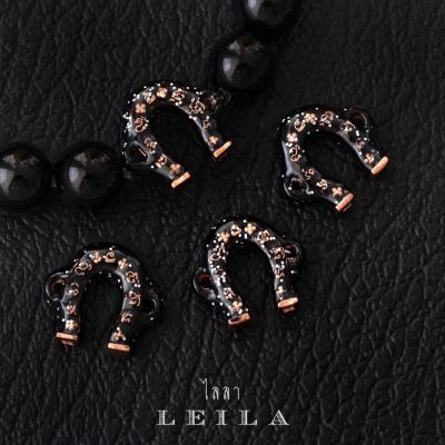 Leila Amulets เกือกม้าแก้ว Baby Leila Collection สีดำ (พร้อมกำไลหินฟรีตามรูป)