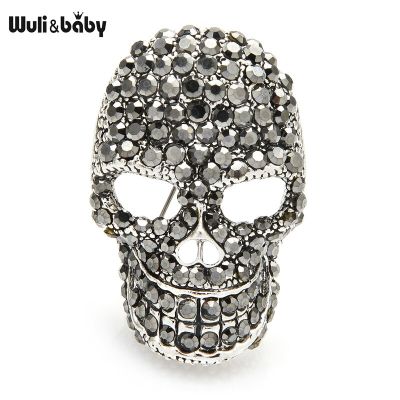 Wuli&amp;baby Sparkling Rhinestone Skull Brooches For Women Unisex 2-color Punk Style Casual Party Brooch Pin Gifts