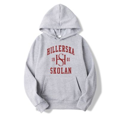 Young Royals Hillerska Skolan เสื้อมีฮู้ดเสื้อกันหนาวมีฮู้ดโลโก้ Hillerska Skolan เสื้อสวมหัววิลเฮล์มและไซมอนเสื้อฮู้ดดี้แบบใส่ได้ทุกเพศรายการทีวี