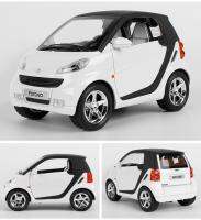 1/32โมเดลรถหล่อเบนซ์สมาร์ต Fortwo ของเล่นที่มีเสียงหลังสะสมไฟ