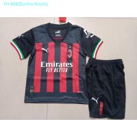 ■▦ 2223 New Kids AC Milan Home Football Jersey Set Red Black Striped Jersey Short Sleeve Short Pants Jersey Kits Unisex Soccer Football Jersey Size 16-28 Kids Jersey Set AC Milan