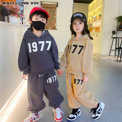 BAOLONGXIN เสื้อสเวตเตอร์ฉบับภาษาเกาหลีเด็ก,แฟชั่นและสะดวกสบายมีฮู้ดชุดวอร์มชุดกีฬาเสื้อกันหนาวและกางเกง