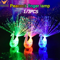 【88Homestore 】1/3ชิ้น LED Peacock Finger Light Kids Finger Ring Toys