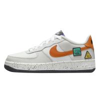 ไนกี้ Air Force 1 Low Light Bone Sail Starfish Orange (GS) DO4657-081