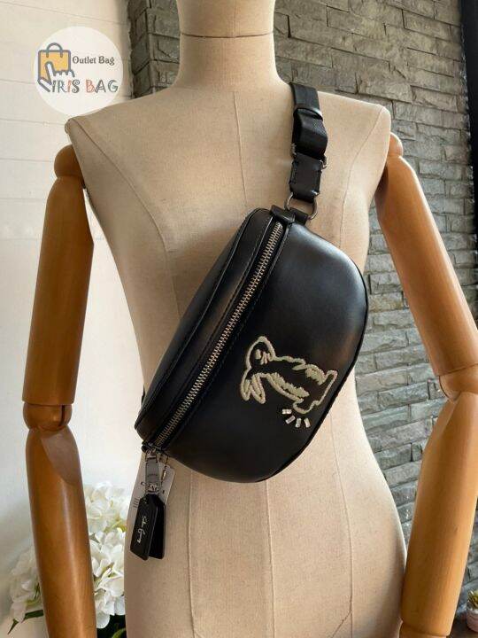 กระเป๋าสะพาย-คาดอก-คาดเอว-แท้-selena-belt-bag-with-bunny-39316-black-004