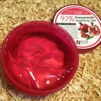 SNP Pomegranate Soothing Gel เจลบำรุงบำรุงผิวหน้าและผิวกาย สารสกัดจากทับทิม 92% (เกาหลี)