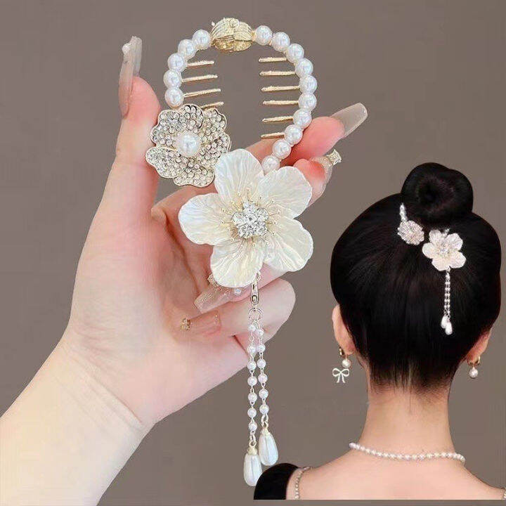 korean-style-hair-accessory-beautifully-designed-hair-clip-with-fringe-pearl-and-floral-decorations