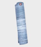 Manduka เสื่อโยคะ Manduka รุ่น eKO® Lite Yoga Mat 4mm (Limited Edition) - ฟ้าลายขาว (71")