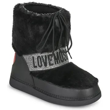 Love moschino deals ski boots