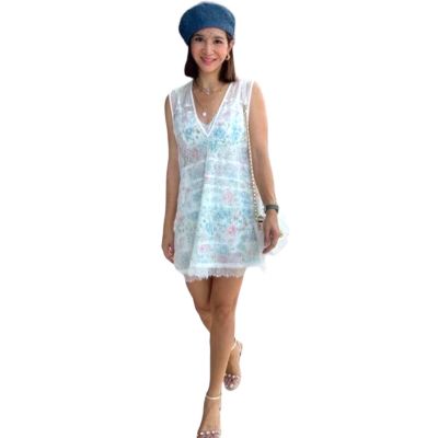 P010-017 PIMNADACLOSET - V-Neck Sleeveless Chiffon Print Lace Dress