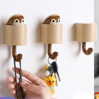 【YF】 Squirrel Hook Cute Animals Storage Adhesive Door Behind No Punching Creative Small Sticky Wall Hanging Coat Robe Hanger