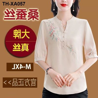 Silk womens short-sleeved summer new large size loose middle-aged mothers foreign style embroidered top