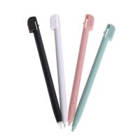 ปากกาสไตลัสแบบสัมผัสสี4ชิ้นสำหรับนินเทนโด NDS  DS Lite DSL NDSL อุปกรณ์เสริมสำหรับเล่นเกมปากกาที่เขียนด้วยลายมือกระเป๋าไนลอนเก็บของ
