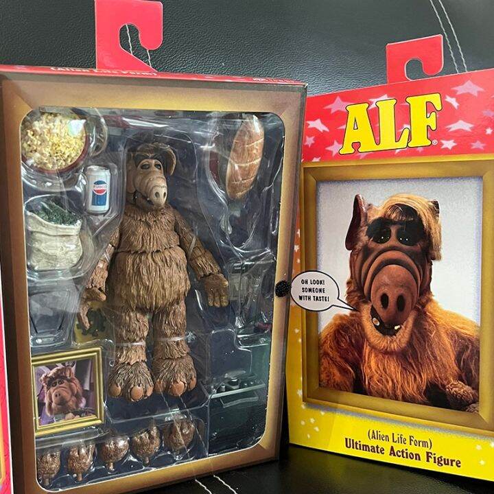 ultimate-neca-alien-alf-ฟิกเกอร์ชีวิตรูปแบบ-neca-dracula-ตุ๊กตาขยับแขนขาได้โมเดลเคลื่อนไหวตุ๊กตาขยับข้อได้ตุ๊กตาคริสต์มาสกวางเรนเดียร์วันเกิด