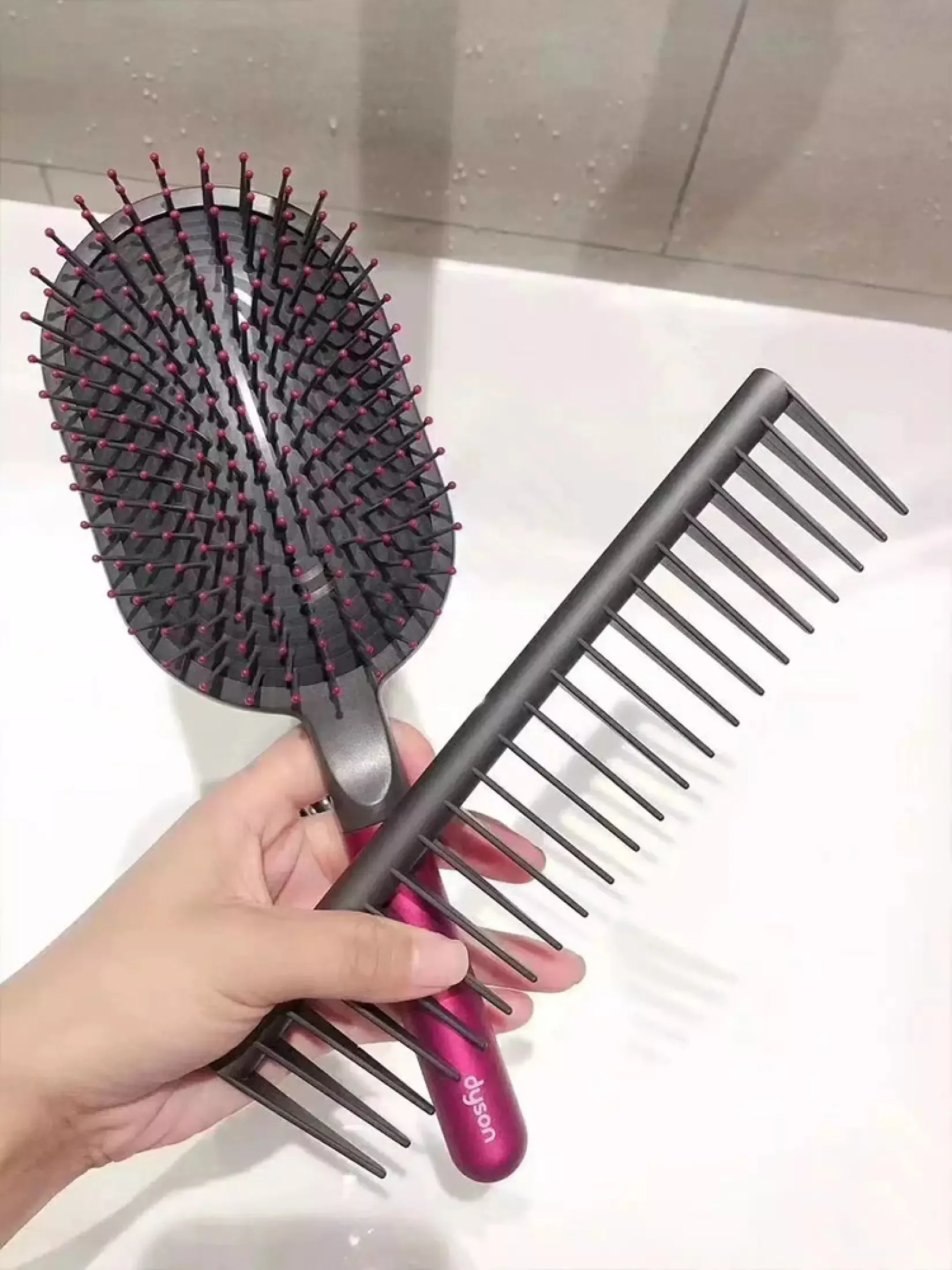 Dyson Comb Wide Tooth Comb Air Detangling Hairdressing Rake Comb For Hair  Styling Styling Set LIMITE | Lazada PH