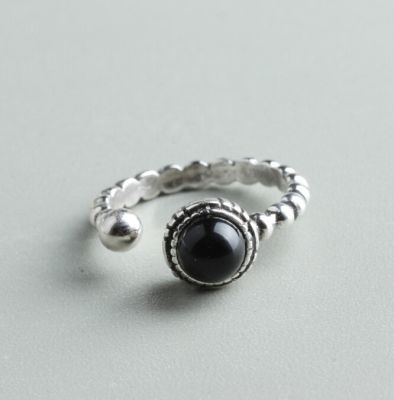แหวนย้อนยุคสำหรับผู้หญิงสีดำวินเทจสีเงินบุคลิกภาพแหวนโบราณเครื่องประดับงานแต่งงานเจ้าสาว Anillos