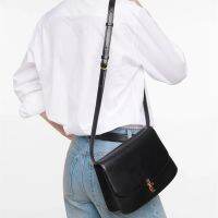 2023 Brand T R Retro T-shaped Metal Buckle Cowhide Sofia Versatile Single Shoulder Crossbody Bag Small Tofu Bag High Quality